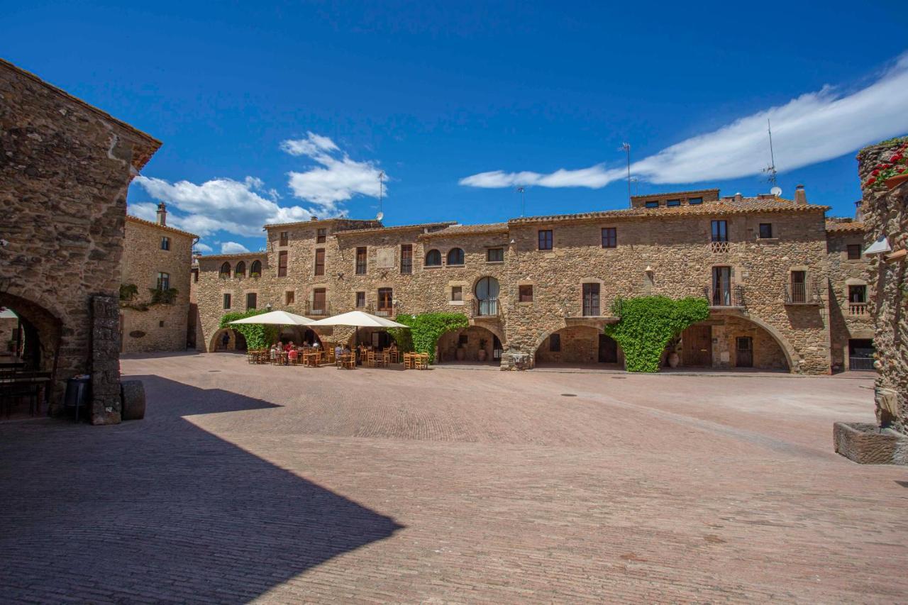 Arcs De Monells - Adults Only Hotel ภายนอก รูปภาพ