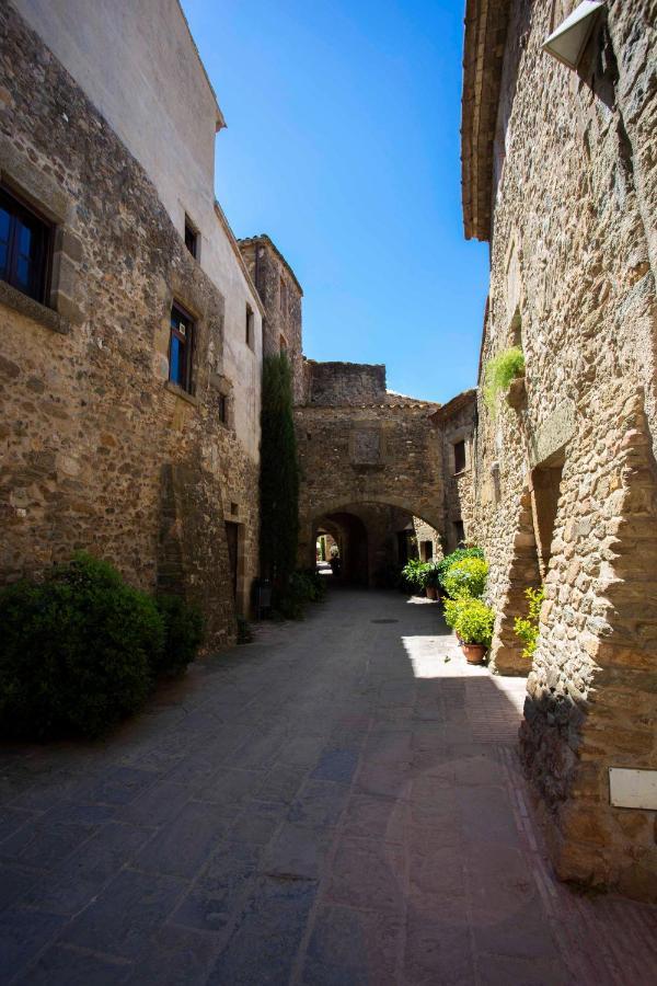 Arcs De Monells - Adults Only Hotel ภายนอก รูปภาพ