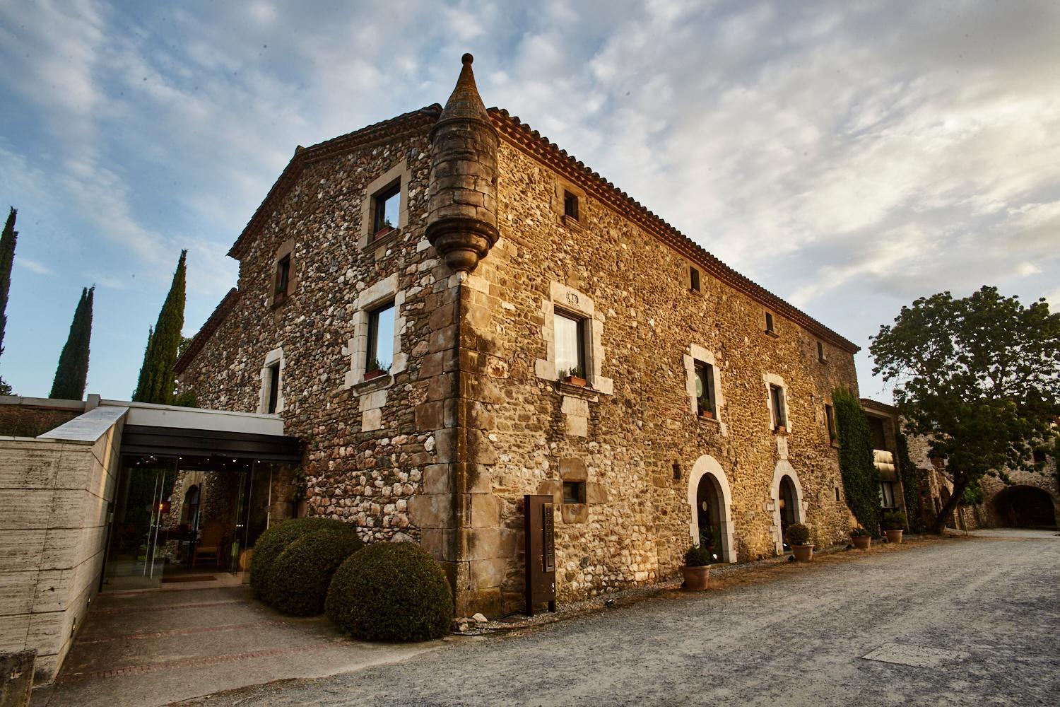 Arcs De Monells - Adults Only Hotel ภายนอก รูปภาพ